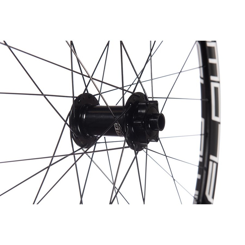 Stans No Tubes Flow EX3 Wheel Front 27.5” / 584 Holes: 32 20mm TA 110mm Boost Disc IS 6-bolt