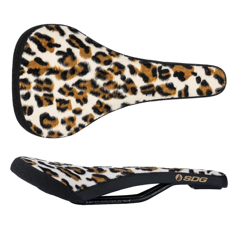 SDG Bel-Air V3 Traditional Saddle Lux RailsLeopard Print