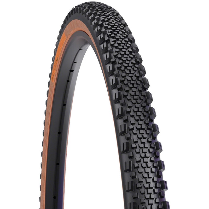 WTB Raddler Tire – 700 x 40 TCS Tubeless Folding Tan Light Fast Rolling SG2