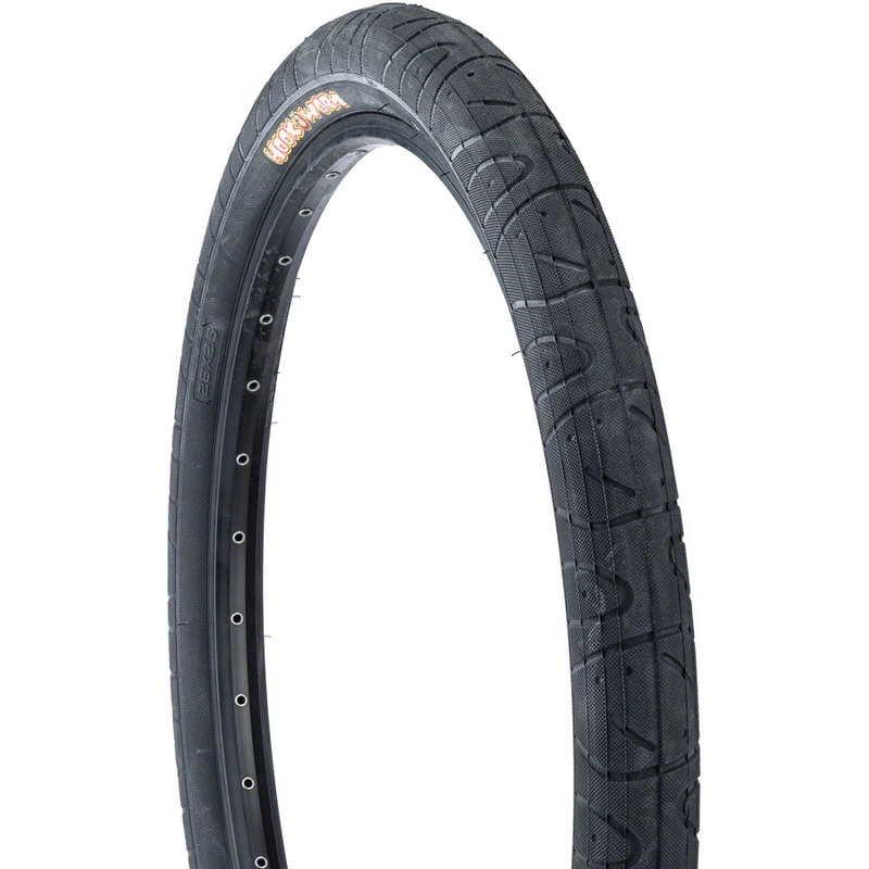 Maxxis Hookworm Tire – 26 x 2.5 Clincher Wire Black Single