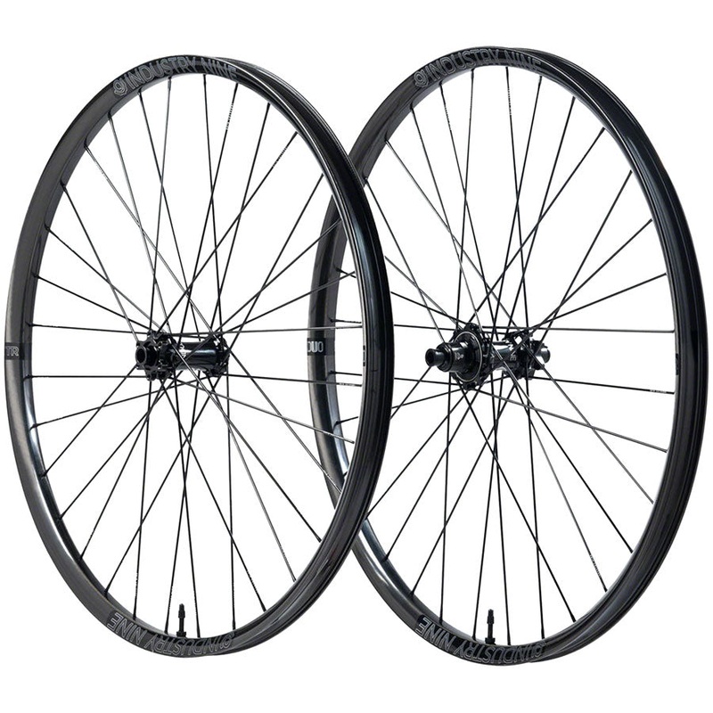 Industry Nine Hydra 2 Trail Carbon Wheelset – 29 15 x 110mm/12 x 148mm 6-Bolt XD BLK 32H