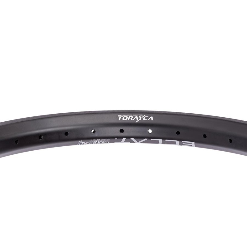 Eclat Carbonic Rim 20” Holes: 36 Black