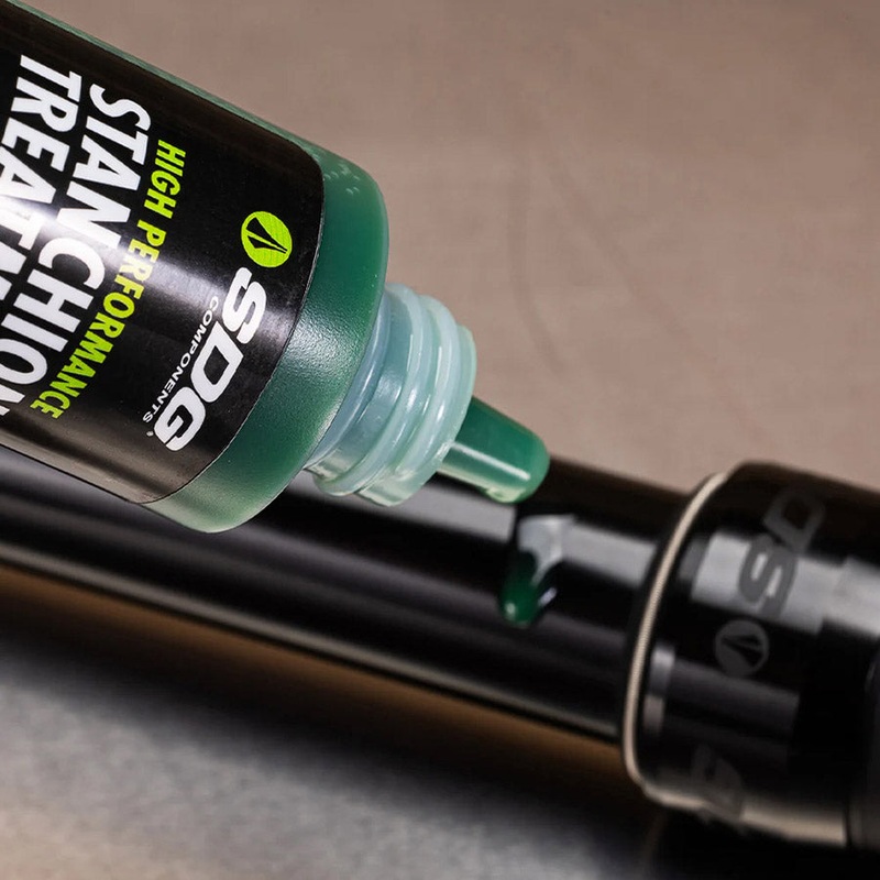 SDG Components Tellis Stanchion Treament High-performance stanchion treatment. 2 fl oz.